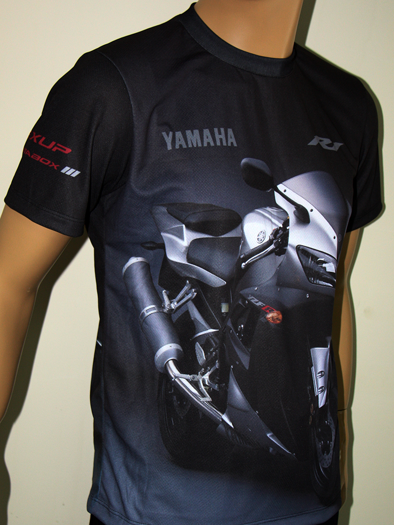 Yamaha R1 2002 t-shirt with logo and all-over printed picture - T